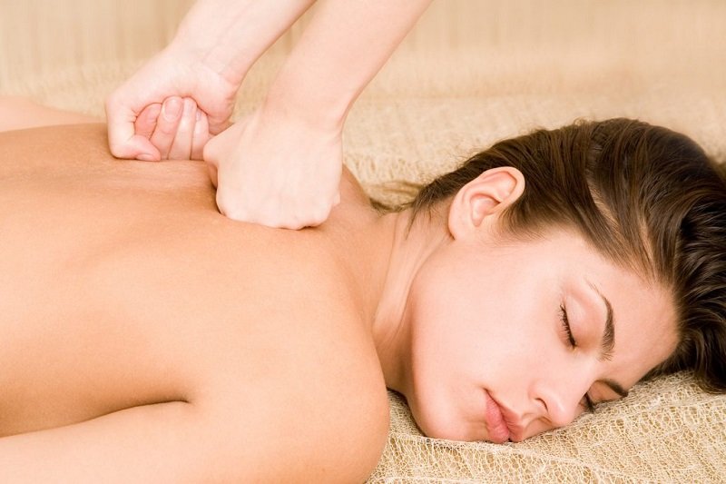 MASSAGE TẬN NƠI PHƯỜNG CHỢ QUÁN – CHĂM SÓC SỨC KHỎE CHUẨN CHUYÊN GIA 3 Massage tận nơi Phường Chợ Quán – Chăm sóc sức khỏe chuẩn chuyên gia tại CD MASSAGE