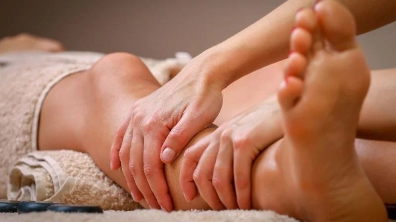 MASSAGE TẬN NƠI PHƯỜNG XÓM CHIẾU – GIẢI PHÁP THƯ GIÃN CHO MẸ BẦU 3 Massage tận nơi Phường Xóm Chiếu CD Massage – An tâm cho thai kỳ khỏe mạnh
