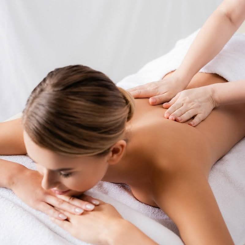 Dịch vụ massage tận nơi giúp phục hồi năng lượng hiệu quả.